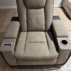 Recliner Chair