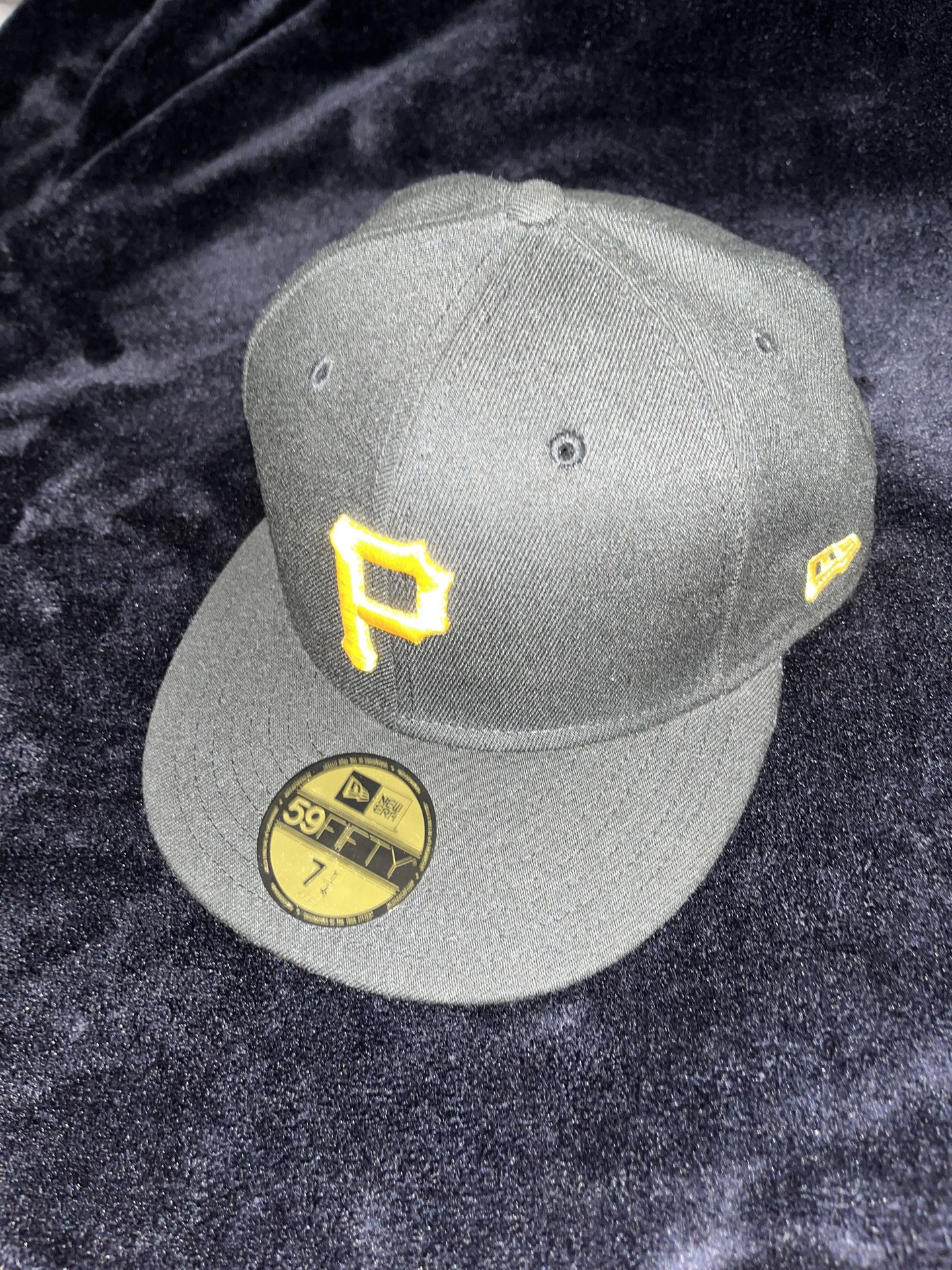 Pittsburgh Pirates Fitted Hat