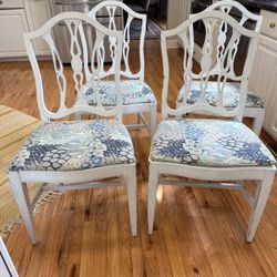 Dining Room Chairs (4)
