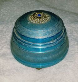 Vintage MID-CENTURY musical Powder Box