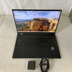 LG Gram 2in1 Ultra-Lightweight i7-1360P 2.20GHz - 32GB RAM DDR4 - 1TB SSD - 16T90R - Touchscreen