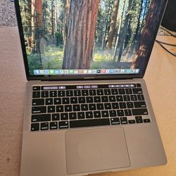 Apple Macbook Pro i7 32gb Ram 500gb SSD Drive 13" Screen 2020