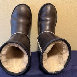 Kids Size 3 Uggs Navy/midnight