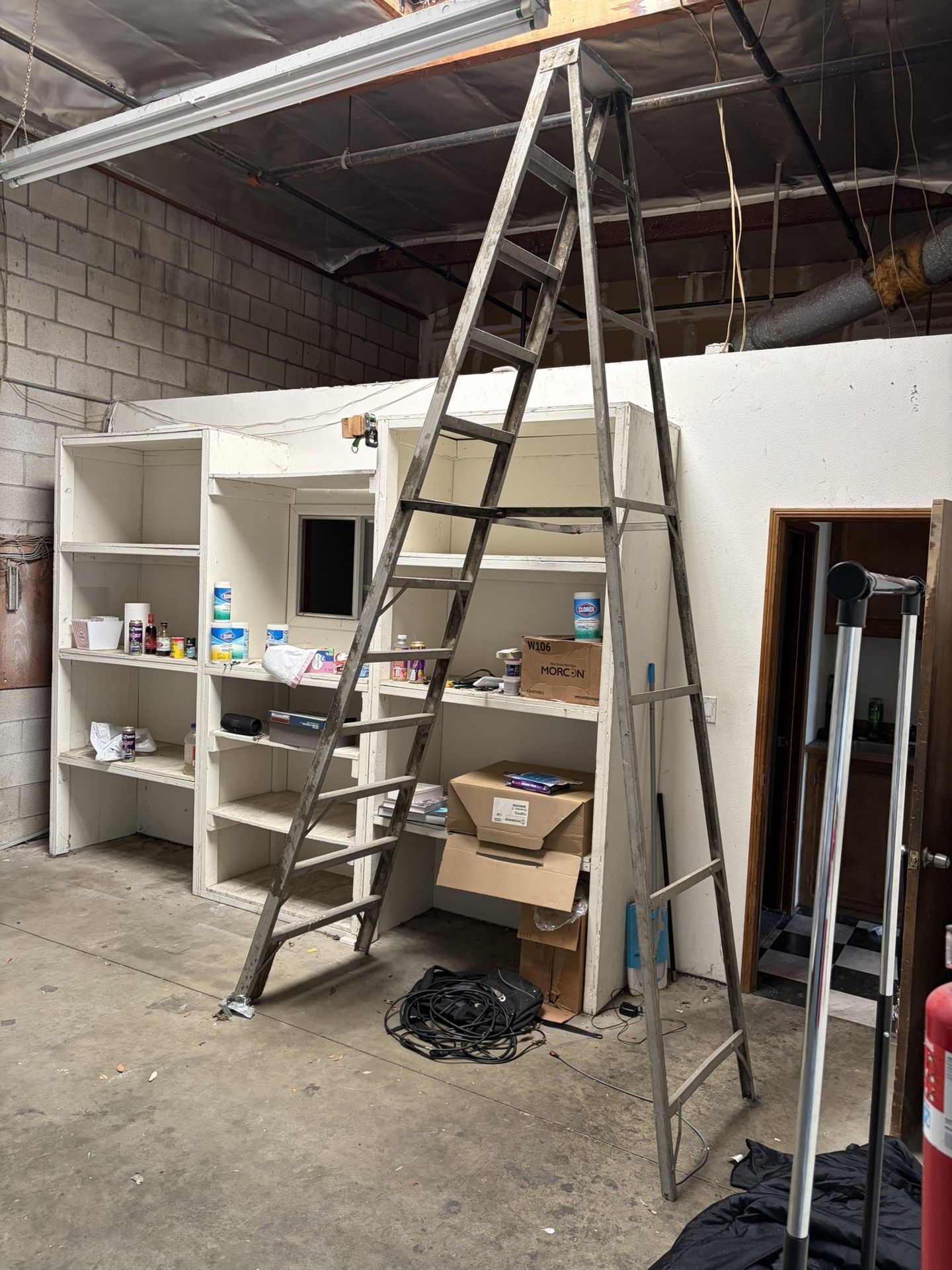 Aluminum 12’ A Frame Ladder