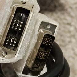 DVI, DVI/HDMI, SVGA Cables and Adapter