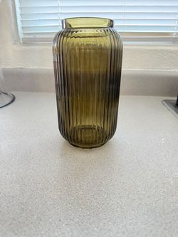 Decorative vase