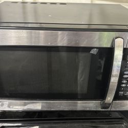 Large capacity microwave