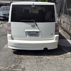 2004 Scion xB