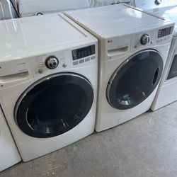 Lg Washer And Dryer Set 
