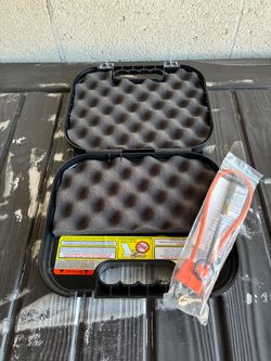 Small Pistol gun case with lock