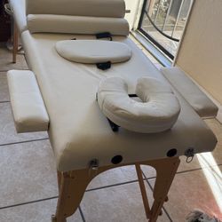 Massage Table 