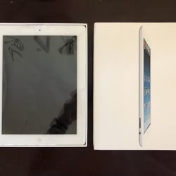 iPad 2 Tablet With Case Great Condition 