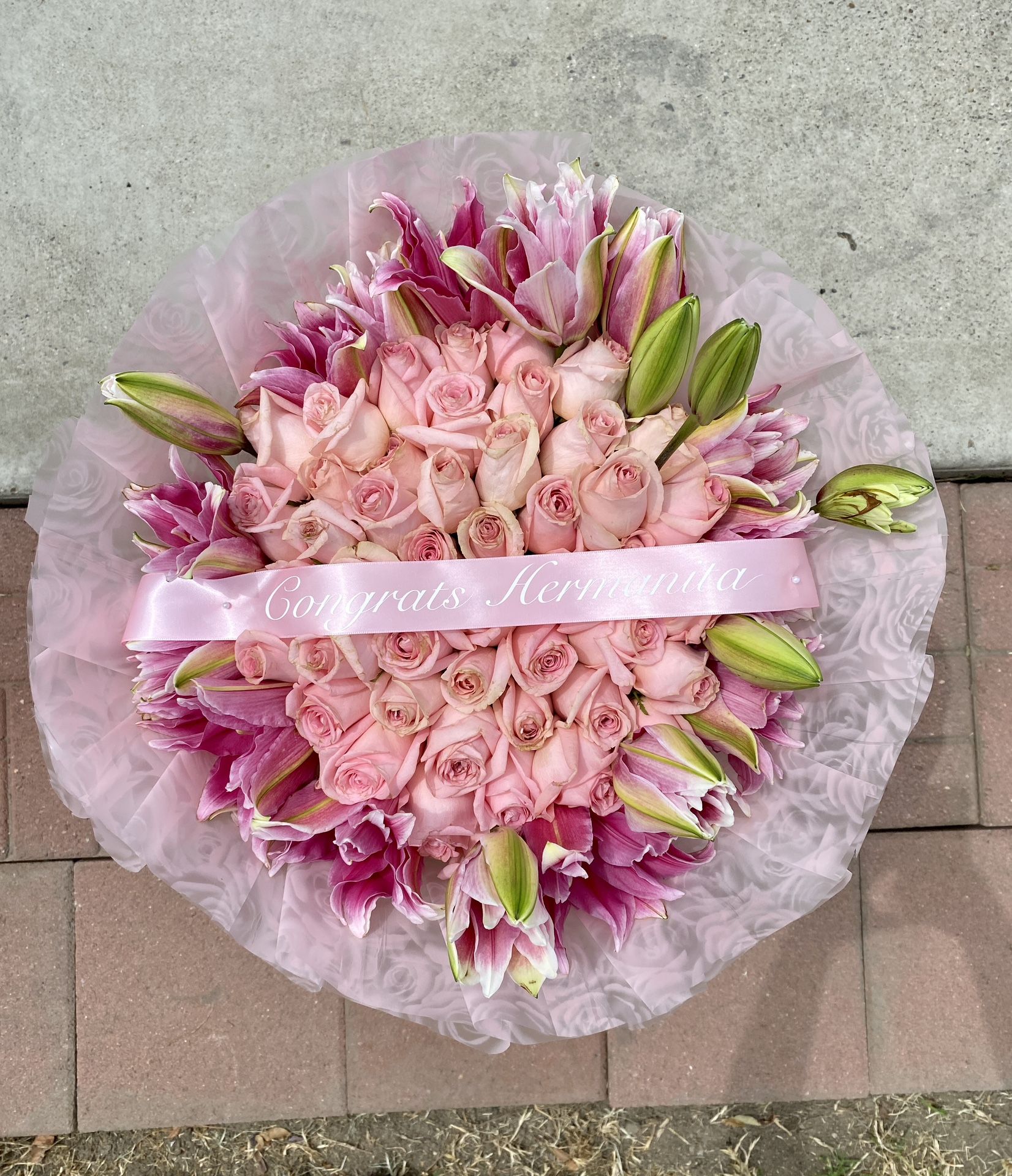 50 Count Roses And Lily’s Bouquet