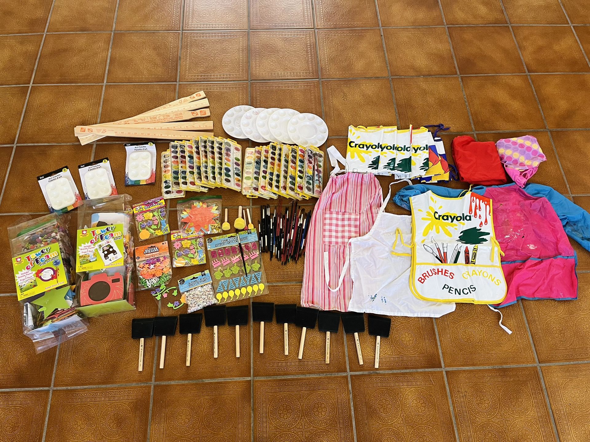 Art Party Supplies