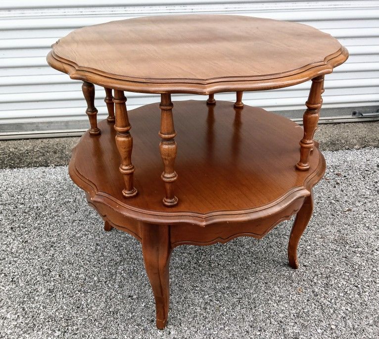 Vintage Mid-Century Round End Table by Bassett Furniture - Solid wood!