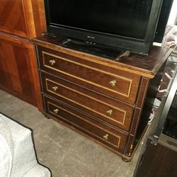 Lane Dresser
