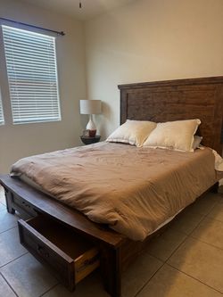 Solid Wood Queen Bedroom & Dresser
