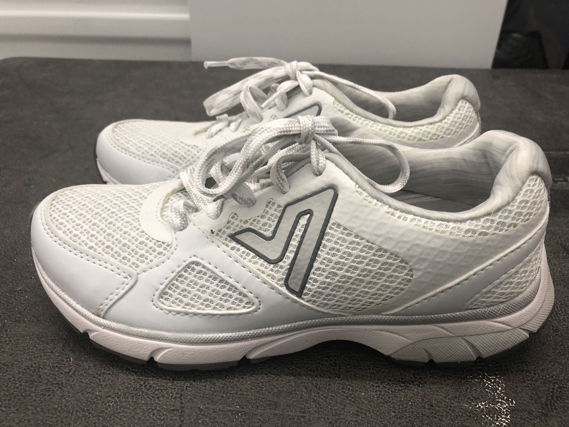 Vionic Sneakers 335 Satima/9154 Walking Fitness Sneakers Size 5