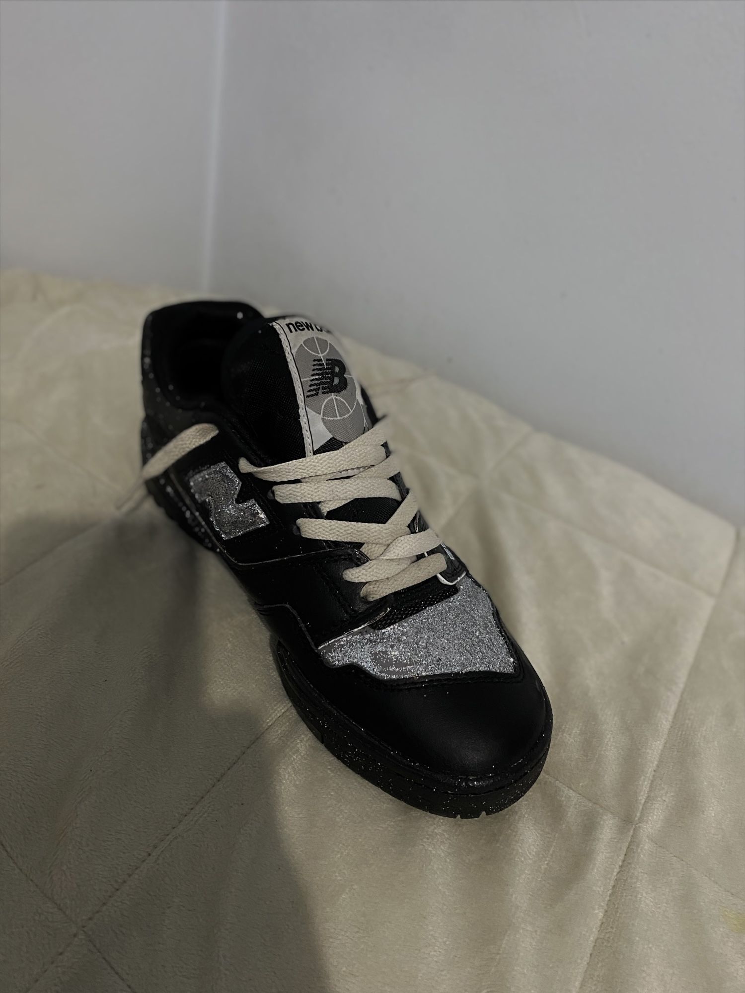 CUSTOM New Balance 550’s
