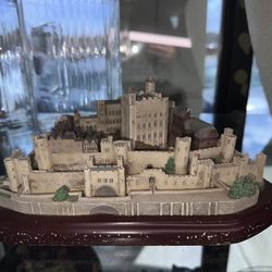 Lenox Tower of London Castle Model
