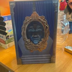 Snow White Collectors Box/Bucket 