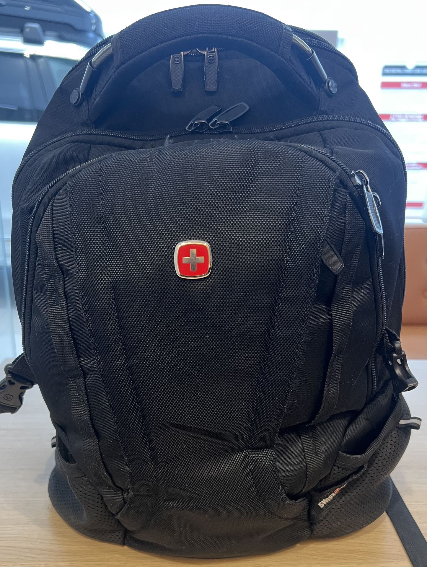 Used Swiss Gear Bag