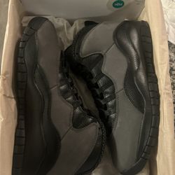 BRAND NEW JORDAN 10 2025 SHADOW SIZE 11,12,13,14