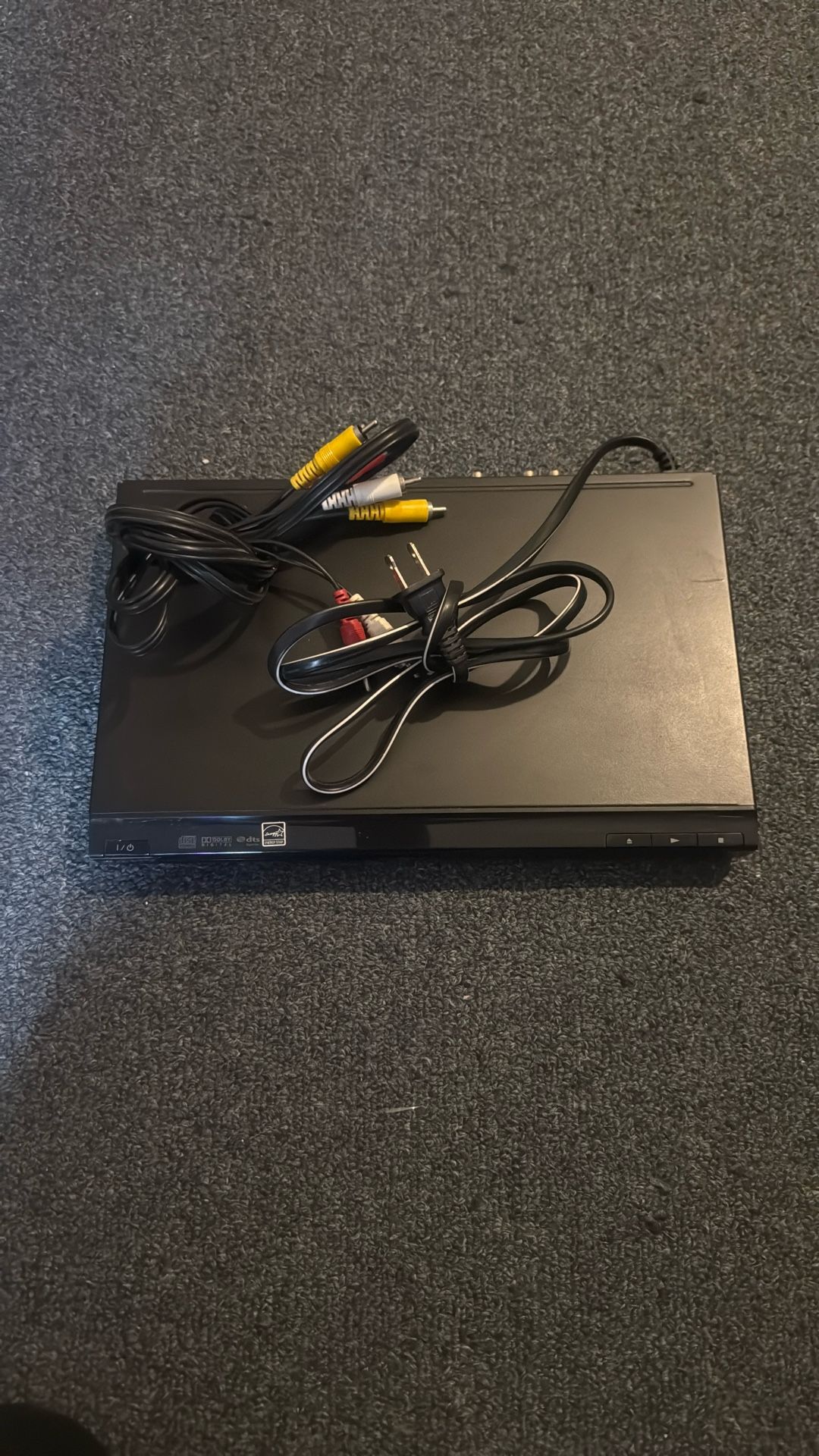 DVD / Blu-ray Player With Av Cables Included