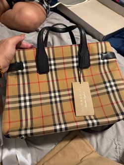 Authentic Burberry purse and wallet