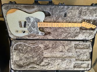 Fender Telecaster PAISLEY Electric Guitar with Hard Case