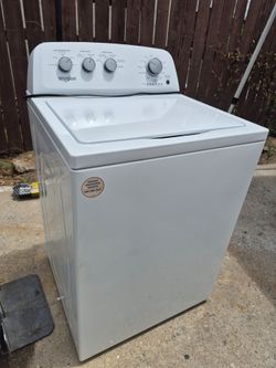 Washer like new condition $300