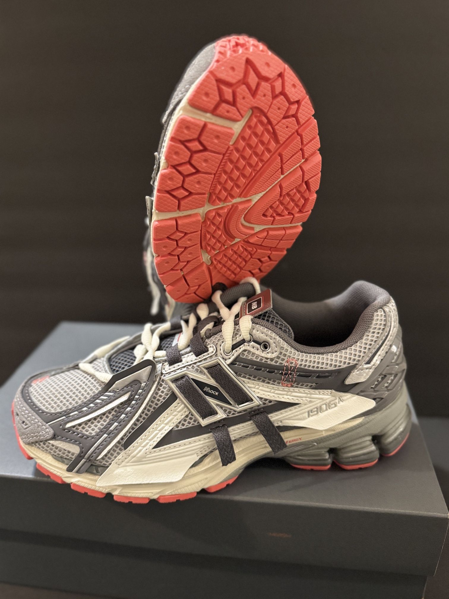 New Balance 1906A Size 6M “Slate grey”