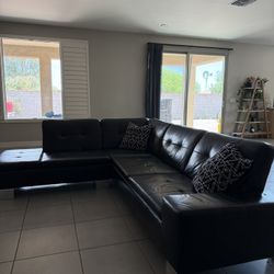 Black leather couches 