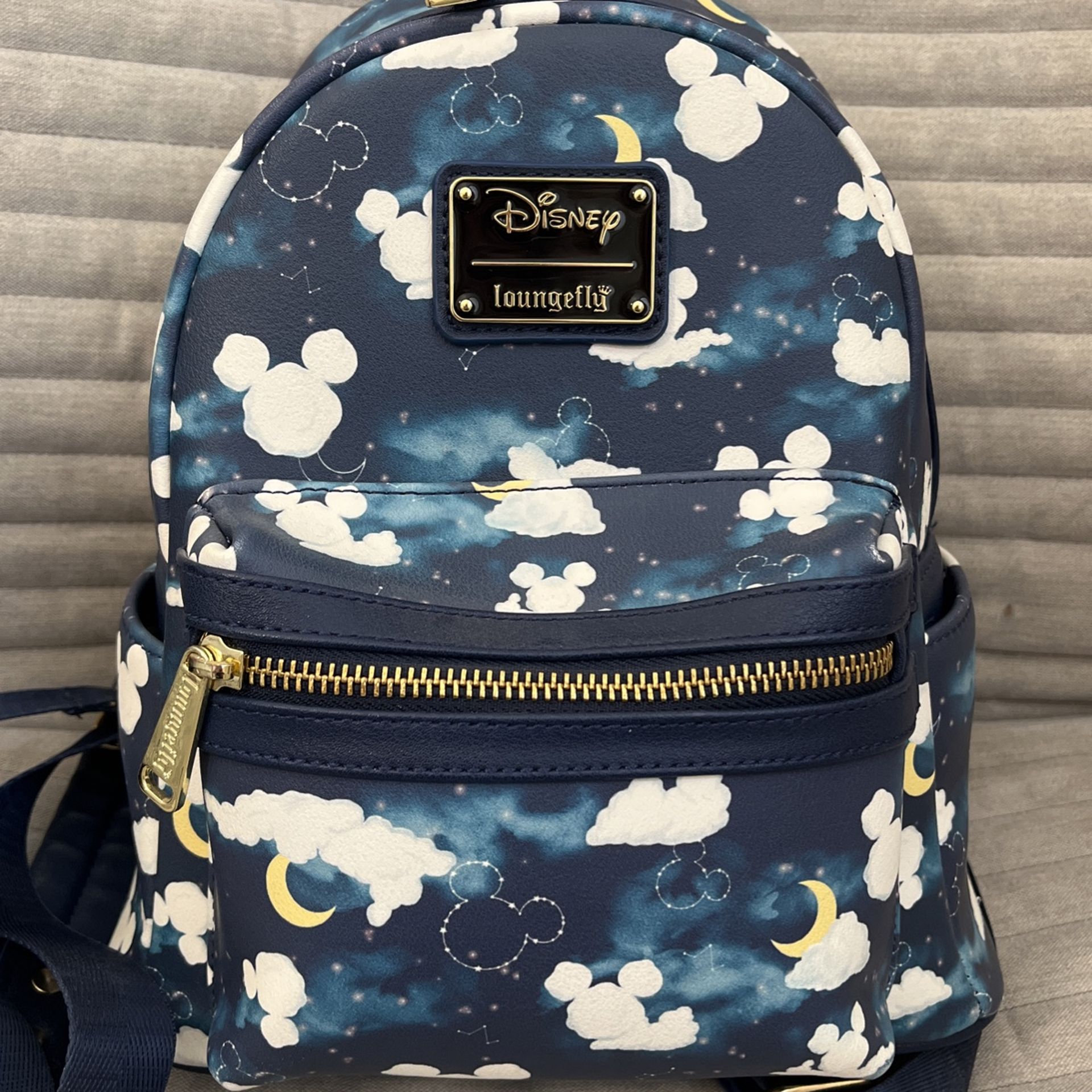 Loungefly Mickey Dream Cloud Mini Backpack for Sale in Bakersfield CA OfferUp
