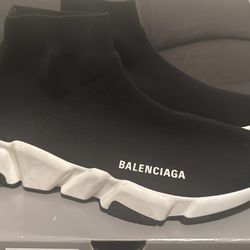 Balenciaga speeds 1.0