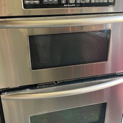 KitchenAid Superba 30″ Microwave + Wall Oven Combo – Excellent Condition