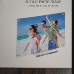 5 x 7 Acrylic Tabletop Frames