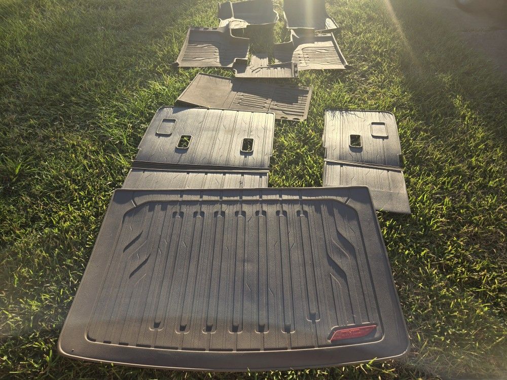 2022-2025 GMC Yukon XL Denali 9 All Weather Floor Liners