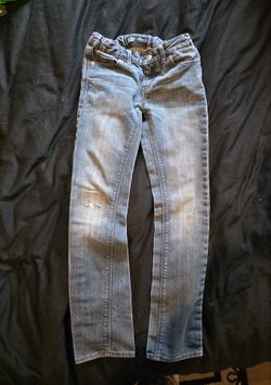 Girls size 7 Levi's jeans