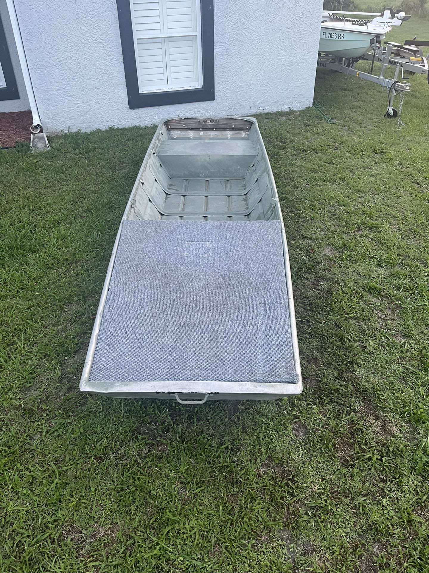 14ft Jon boat. NO TITLE