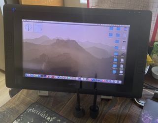 For Sale: Wacom Cintiq 22HD Touch