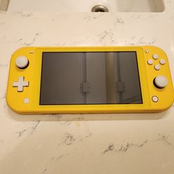 Nintendo Switch Lite 