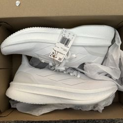 Men's white Adidas Ultraboost 5.0