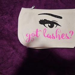  Express Your Beauty Style With A Beautiful Makeup Bag