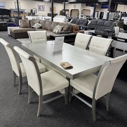 Dining Table Set. 🚚WE DELIVER🚚