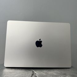 2024 MacBook Air 15 Inch M3 16 GB 512 GB
