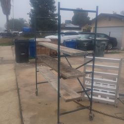 Scaffolding On Wheels