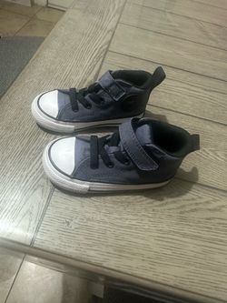 Boy shoes