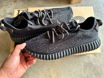 Yeezy 350 Black Pirate 10.5M