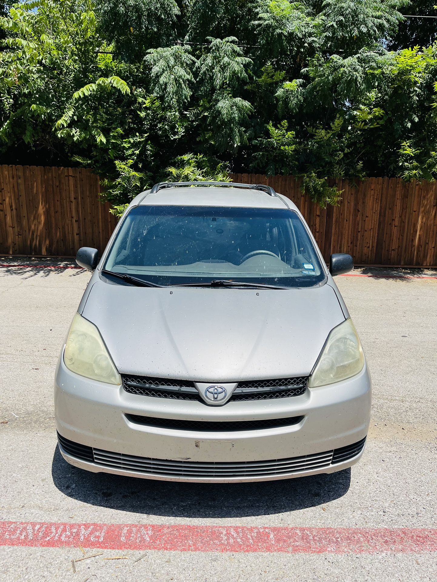 2004 Toyota Sienna